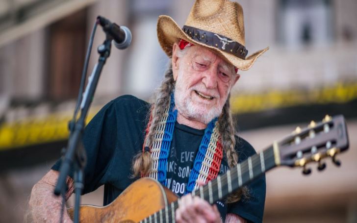 A Detail on Legendary Singer, Willie Nelson's Four Marriages and Children