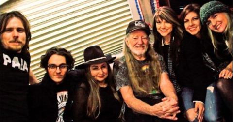 Willie Nelson have eight children