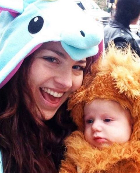 Amy Lee has one son