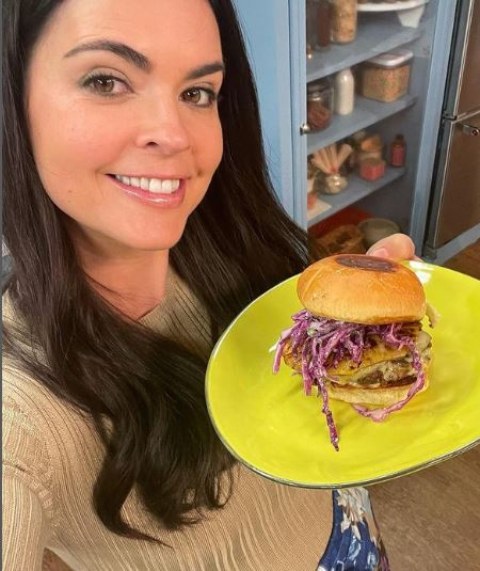 Katie Lee has net worth of $10 Million as of 2023.