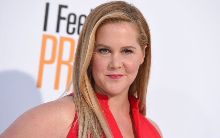 Pregnancy Problem Made Amy Schumer Vomiting in Public Restroom