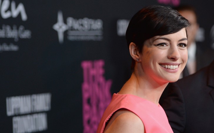 Anne Hathaway Turned Down Hosting The Oscars