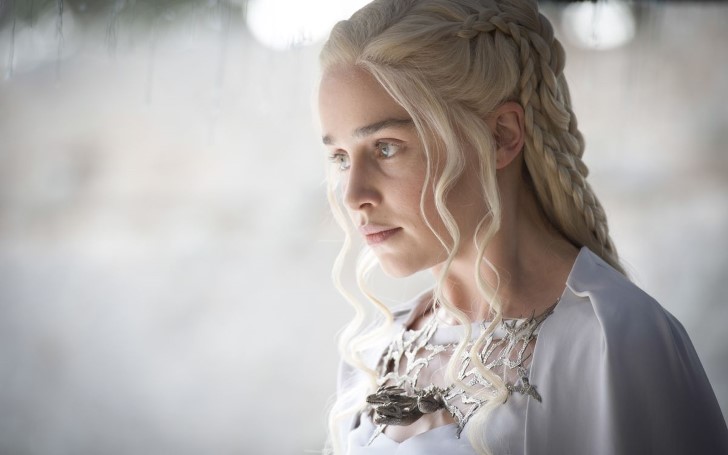 Fans Explode With Laughter As Museum Unveils Daenerys Targaryen Statue That Looks Nothing Like Her