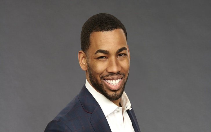 Who will be the next 'Bachelor'; Internet Is Already Petitioning for The Bachelor Contestant Mike Johnson to be the "Next One'