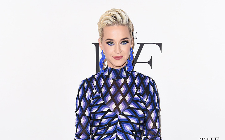 Katy Perry Looks Stunning In Blue
