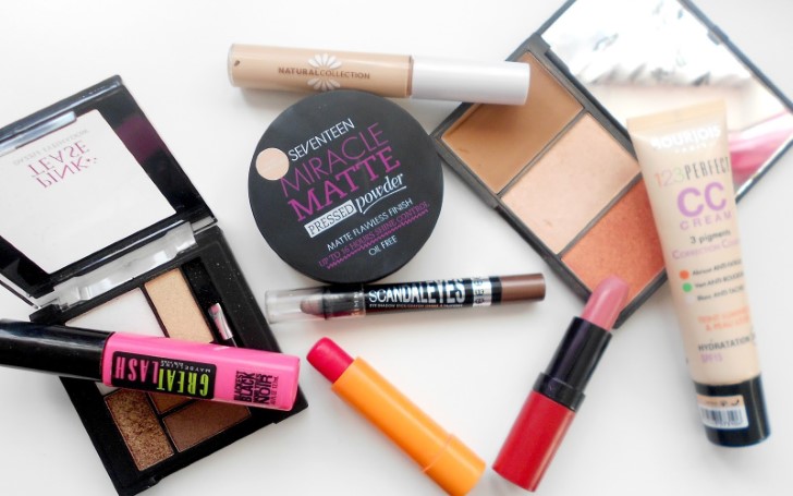 10 Best Makeup Products for Beginners