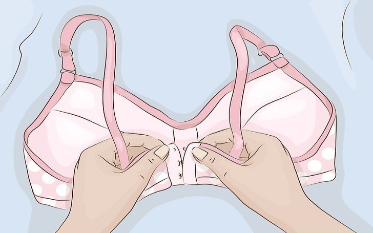Simple Tricks to Pack Your Bras