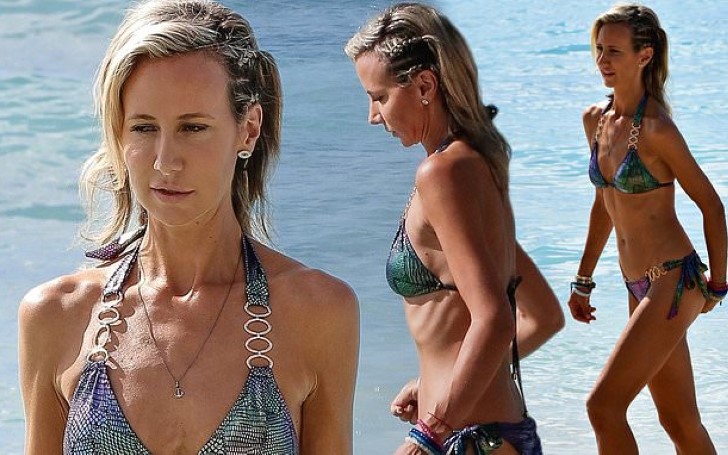 Lady Victoria Hervey Flaunted Her Sensational Figure While Soaking Up The Sun In Barbados