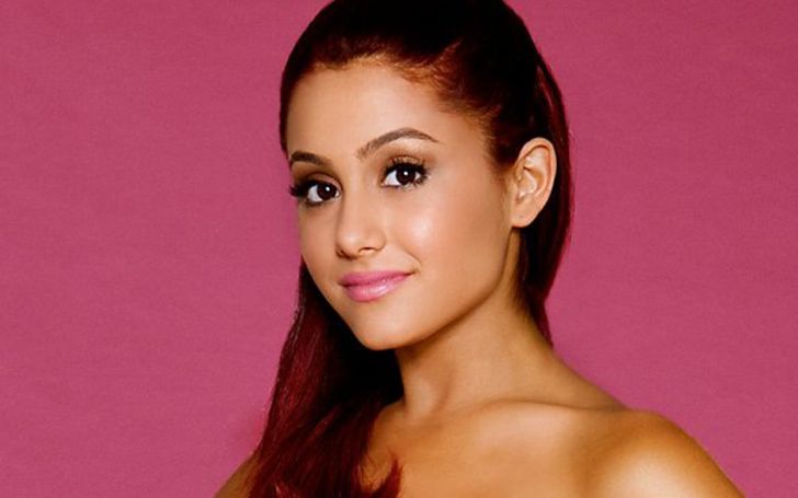 Ariana Grande Shows Off Her Cleavage and Flat Stomach in a Post of Her Instagram
