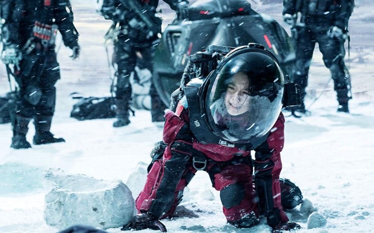 Chinese Sci-Fi Blockbuster 'The Wandering Earth' is Coming To Netflix