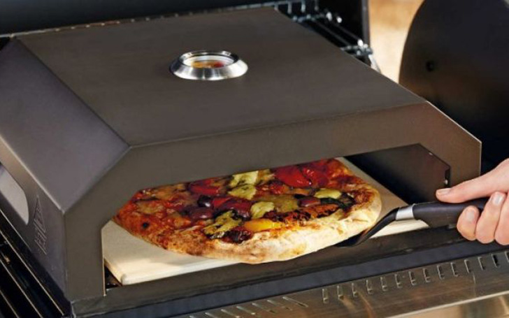 Summer Is Here And Aldi is Selling A £39 Pizza Oven Just In Time