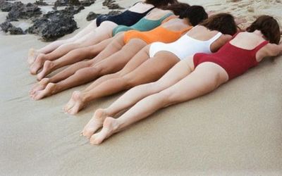OMG! A Swimsuit By Youswim Fits Up To Five Different Sizes