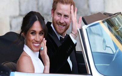 Meghan Markle And Prince Harry Did NOT Ban Neighbors From Speaking To Them