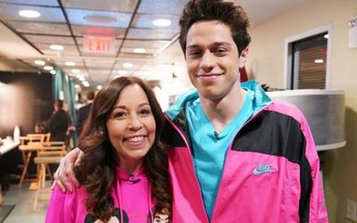 Saturday Night Live: Pete Davidson Opens Up About Living With His Mom